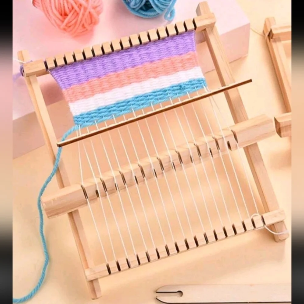 Wooden Weaving Loom Set with Colorful Yarn